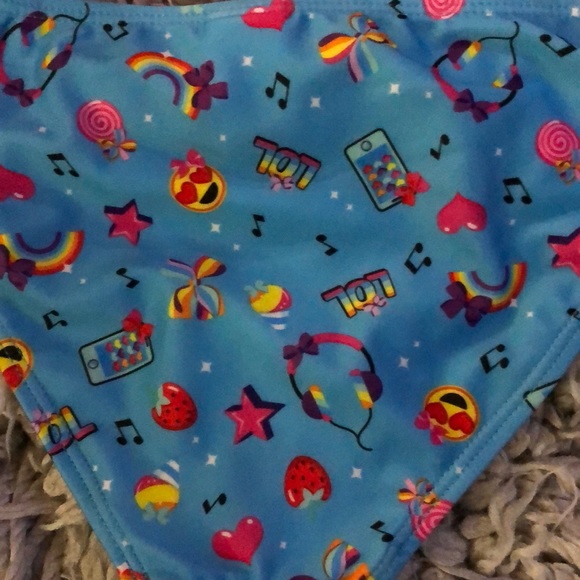 NWT JoJo Siwa 2 piece swimsuit girls size 6X - Picture 6 of 7